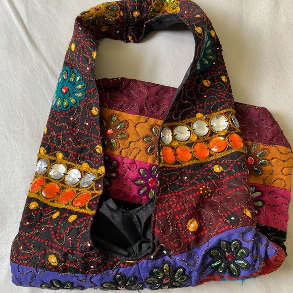 Multi-patterned Boho Shoulder Bag - Picture 4 of 8